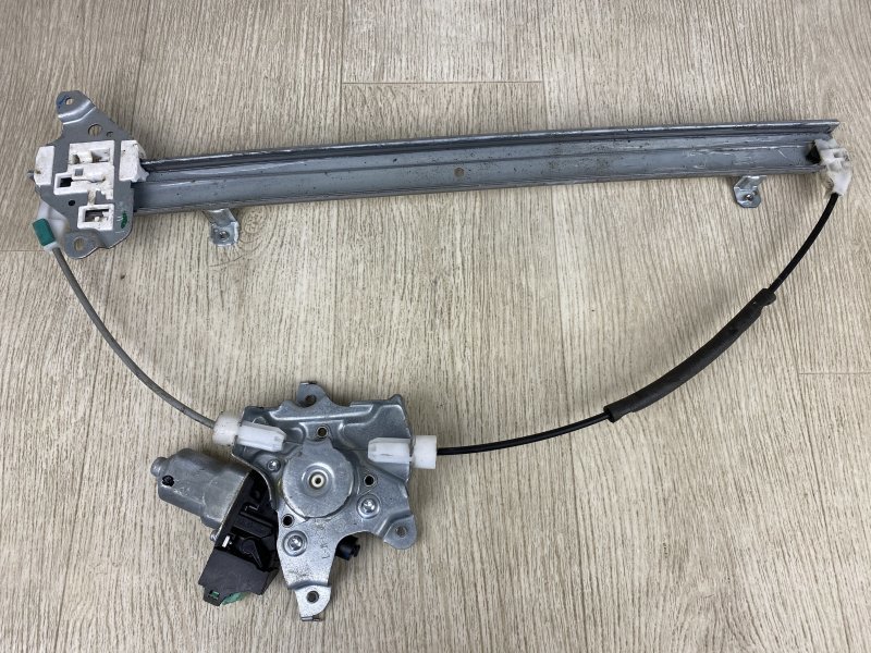 Стеклоподъемник передний левый NV200 USA 13- 2015 M20XUS 2.0 MR20DE