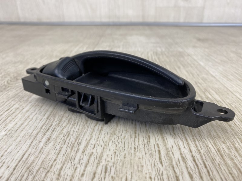 Ручка двери внутренняя передняя правая NISSAN NV200 USA 13- M20XUS 2.0 MR20DE