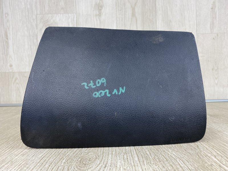 Подушка безопасности пассажира правая NISSAN NV200 USA 13- 2015 M20XUS 2.0 MR20DE 98515-9SJ8A Б/У