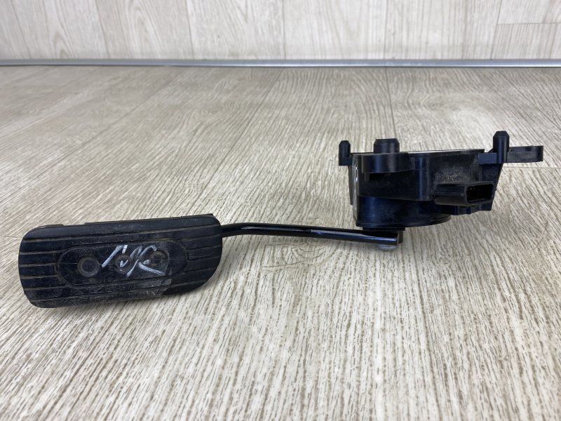 Педаль газа NISSAN NV200 USA 13- 2015 M20XUS 2.0 MR20DE 18002-1JY0A Б/У