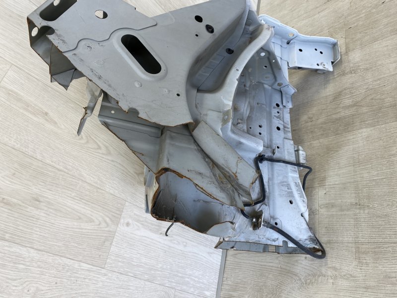 Лонжерон передний правый NV200 USA 13- 2015 M20XUS 2.0 MR20DE