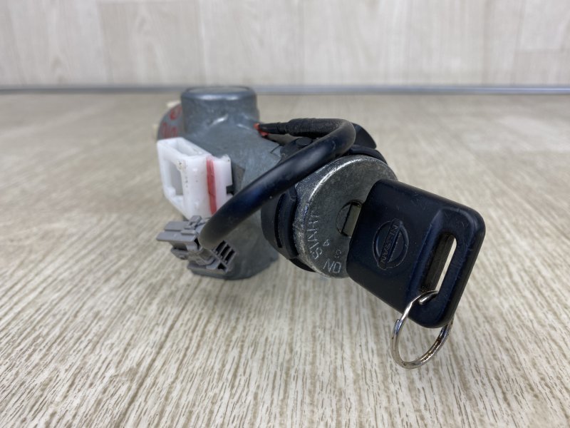 Замок зажигания NISSAN NV200 USA 13- 2015 M20XUS 2.0 MR20DE K9810-3LM0E Б/У