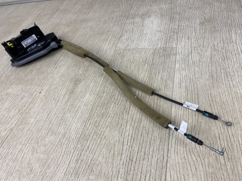 Замок двери передний левый NV200 USA 13- 2015 M20XUS 2.0 MR20DE