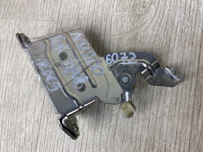 Замок двери боковой правый NV200 USA 13- 2015 M20XUS 2.0 MR20DE Замок двери боковой правый NV200 USA 13- 2015 M20XUS 2.0 MR20DE