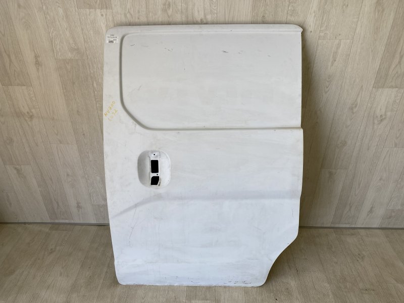 Дверь боковая сдвижная левая NISSAN NV200 USA 13- 2015 M20XUS 2.0 MR20DE HBA01-4AJMB Б/У