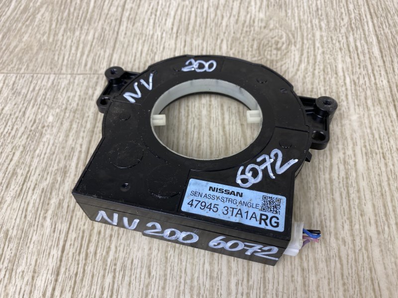 Датчик угла поворота руля NISSAN NV200 USA 13- M20XUS 2.0 MR20DE