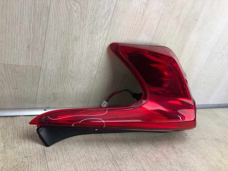 Фонарь наружный задний правый JUKE 10-19 2010 F15 1.6 MR16DDT