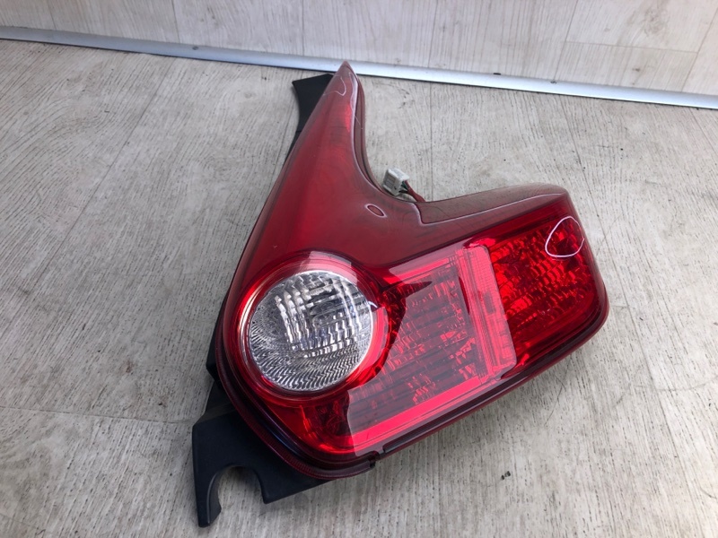 Фонарь наружный задний правый JUKE 10-19 2010 F15 1.6 MR16DDT