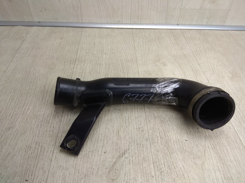 Запчасть патрубок интеркулера NISSAN JUKE 10-19 2010 F15 1.6 MR16DDT 14460-1KC0B Б/У Патрубок интеркулера NISSAN JUKE 10-19 2010 F15 1.6 MR16DDT 14460-1KC0B Б/У