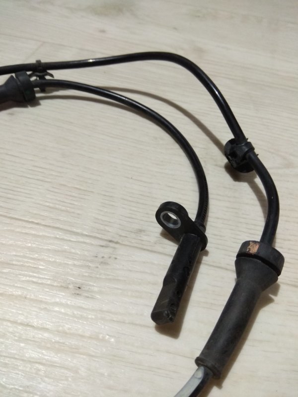 Датчик ABS задний правый ALTIMA L33 12-18 2015 L33 2.5 QR25DE