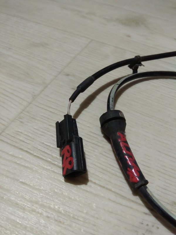 Датчик ABS задний правый NISSAN ALTIMA L33 12-18 L33 2.5 QR25DE