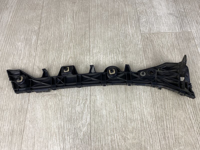 Кронштейн заднего бампера правый 6 GJ 12- 2015 GJ 2.5 PYY1 Кронштейн заднего бампера правый 6 GJ 12- 2015 GJ 2.5 PYY1