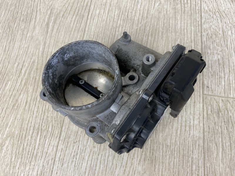 Дроссельная заслонка 6 GJ 12- 2015 GJ 2.5 PYY1