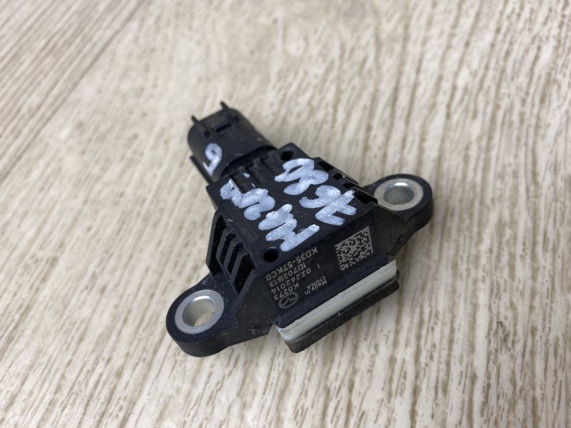 Датчик удара MAZDA 6 GJ 12- GJ 2.5 PYY1 Датчик удара MAZDA 6 GJ 12- GJ 2.5 PYY1