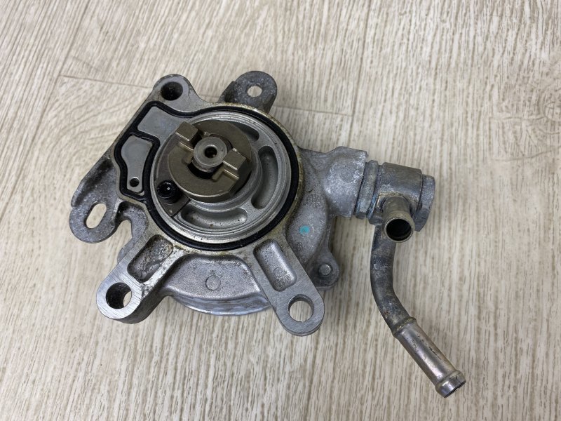 Запчасть вакуумный насос MAZDA 6 GJ 12- 2015 GJ 2.5 PYY1 PE07-18-G00B Б/У Вакуумный насос MAZDA 6 GJ 12- 2015 GJ 2.5 PYY1 PE07-18-G00B Б/У