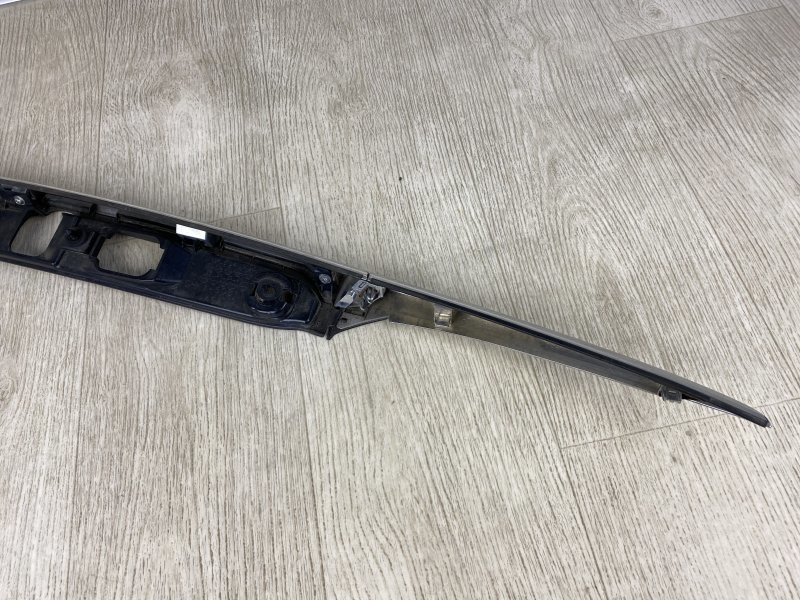 Панель подсветки номера задний 6 GJ 12- 2016 GJ 2.5 PYVPS