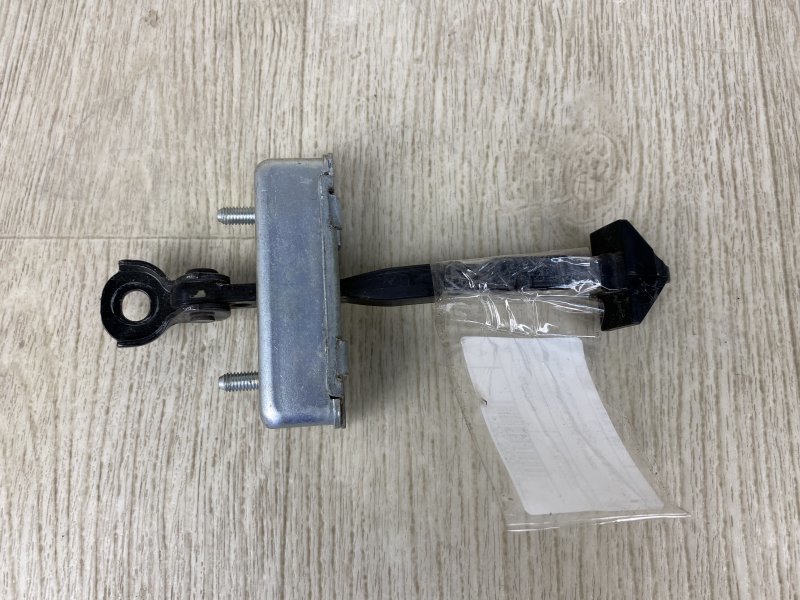 Ограничитель двери задний 6 GJ 12- 2016 GJ 2.5 PYVPS Ограничитель двери задний 6 GJ 12- 2016 GJ 2.5 PYVPS