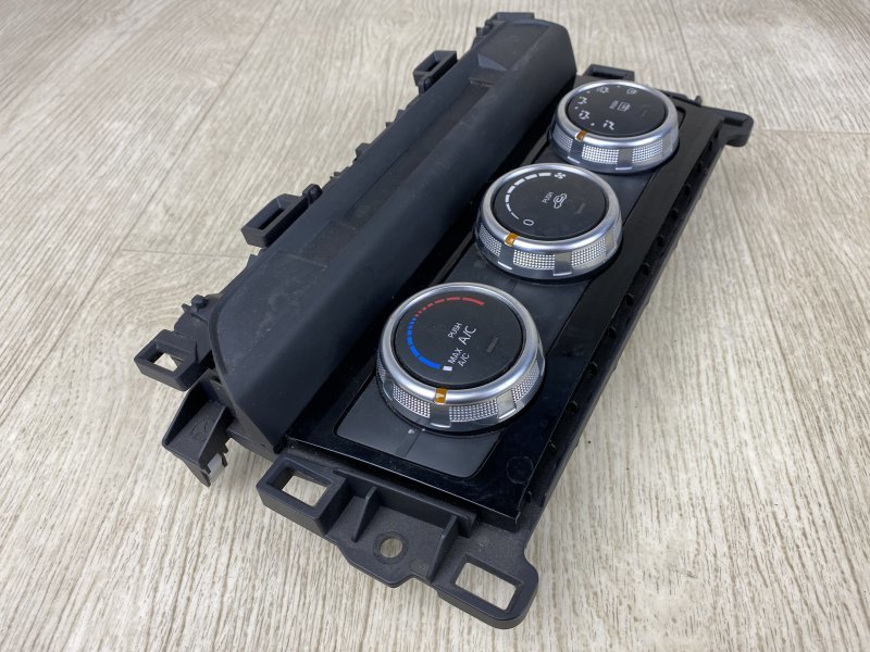 Блок управления печкой 6 GJ 12- 2016 GJ 2.5 PYVPS