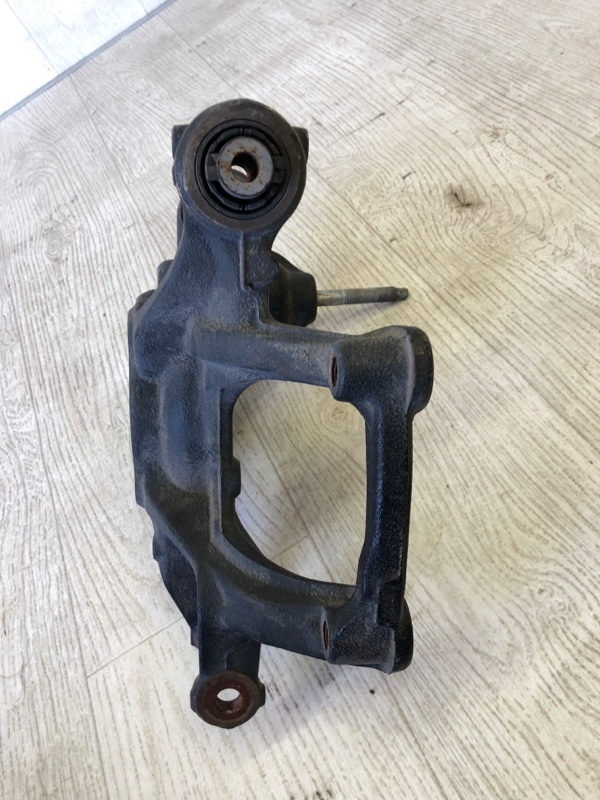 Цапфа задняя левая 3 BM 13-19 2016 BM 2.0 PE-VPS Цапфа задняя левая 3 BM 13-19 2016 BM 2.0 PE-VPS