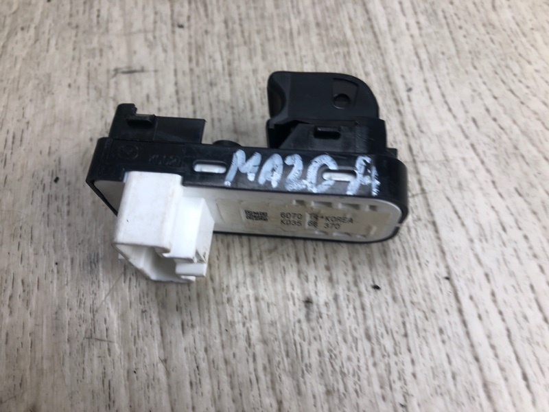 Кнопка стеклоподъемника 3 BM 13-19 2016 BM 2.0 PE-VPS Кнопка стеклоподъемника 3 BM 13-19 2016 BM 2.0 PE-VPS