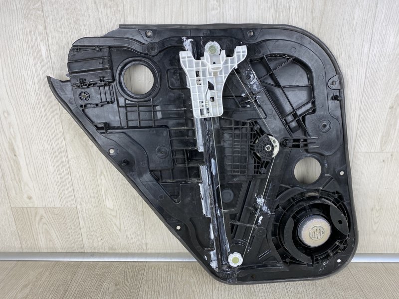 Стеклоподъемник задний правый KIA SPORTAGE QL 15-21 QL 2.4 G4KJ