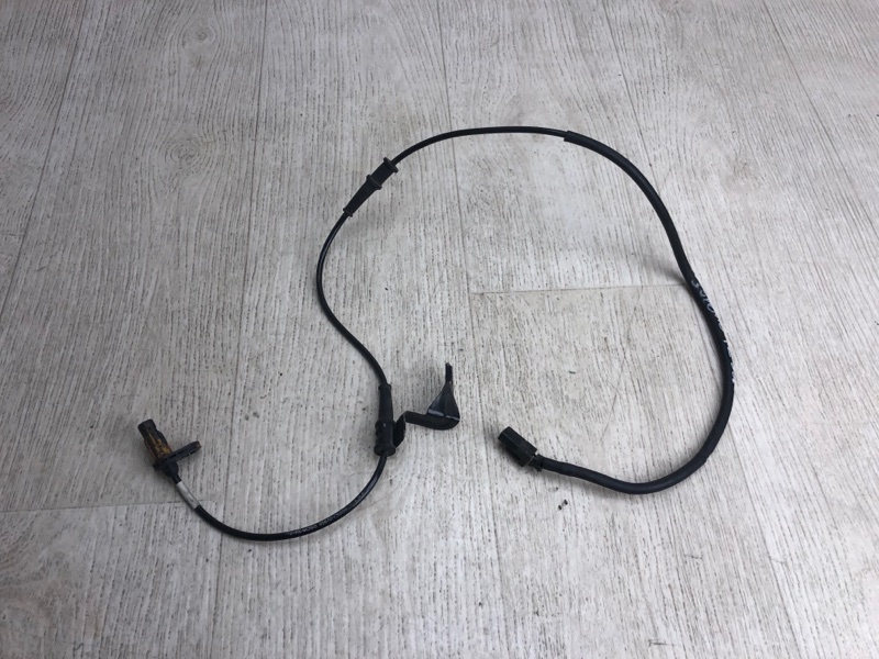 Датчик ABS передний левый KIA SORENTO UM 14- 2015 UM 2.4 G4KJ 95670-C5000 Б/У