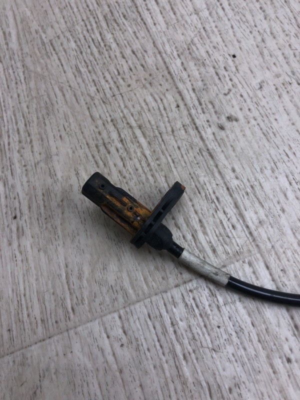 Датчик ABS передний левый SORENTO UM 14- 2015 UM 2.4 G4KJ