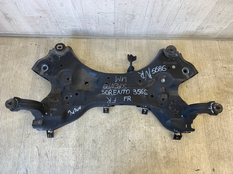 Балка передней подвески KIA SORENTO UM 14- 2015 UM 2.4 G4KJ 62405-C6200 Б/У