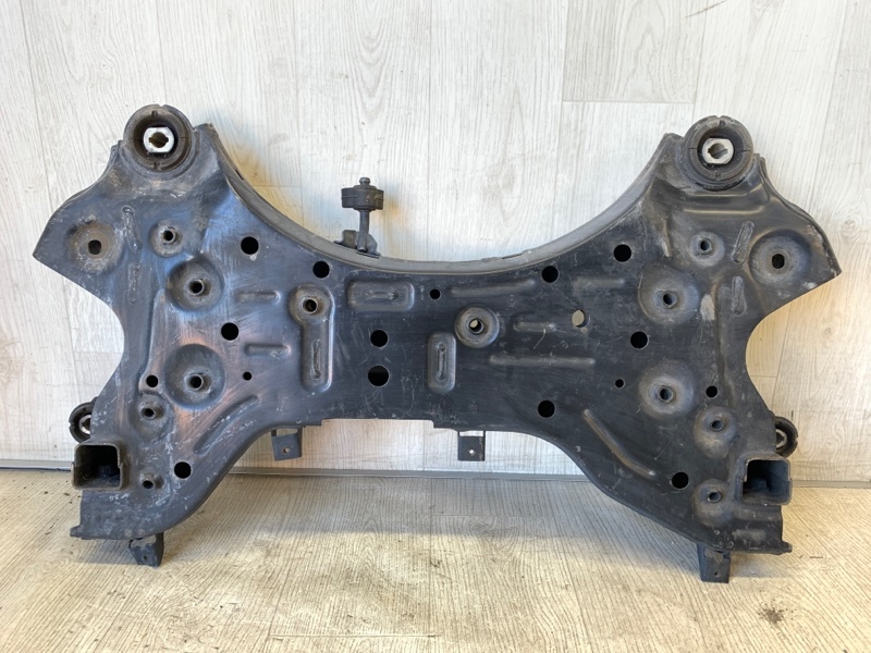 Балка передней подвески SORENTO UM 14- 2015 UM 2.4 G4KJ