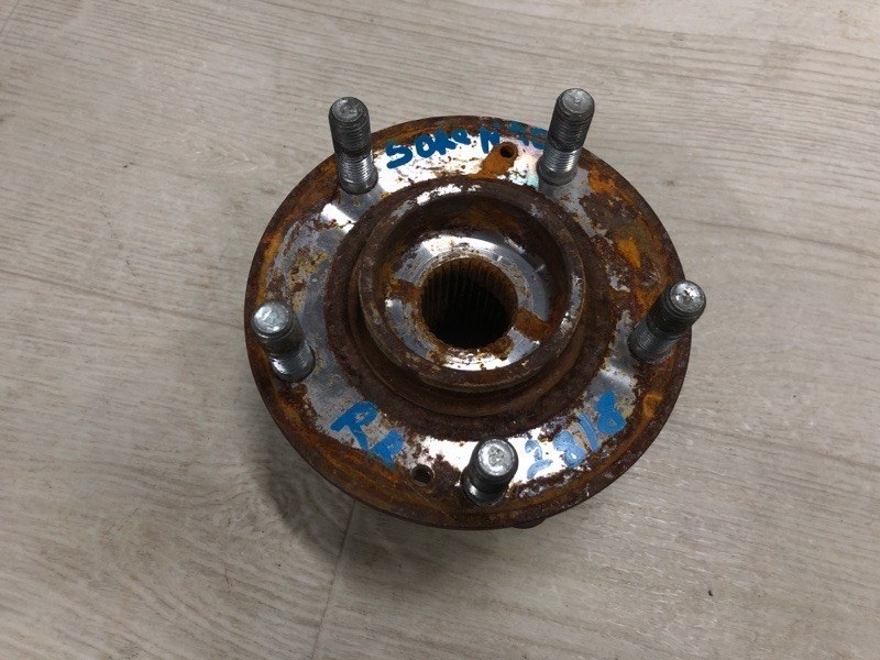 Запчасть ступица задняя KIA SORENTO XM 09-14 2012 XM 2.4 G4KJ 51750-2B010 Б/У Ступица задняя KIA SORENTO XM 09-14 2012 XM 2.4 G4KJ 51750-2B010 Б/У