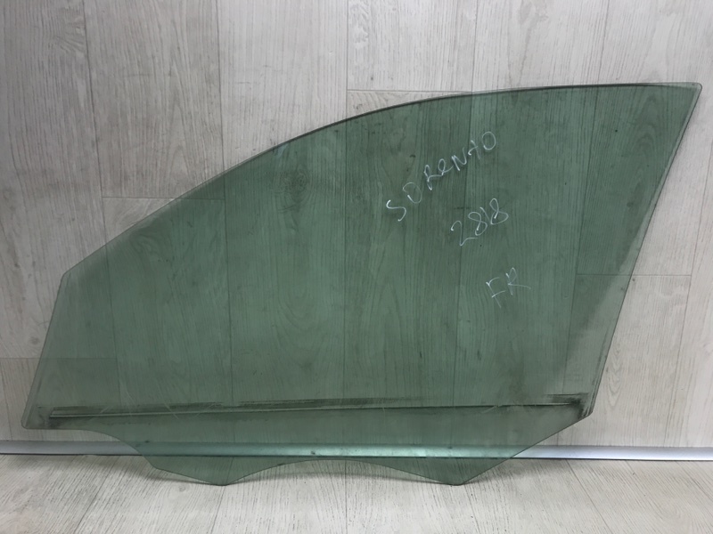 Стекло двери переднее правое SORENTO XM 09-14 2012 XM 2.4 G4KJ