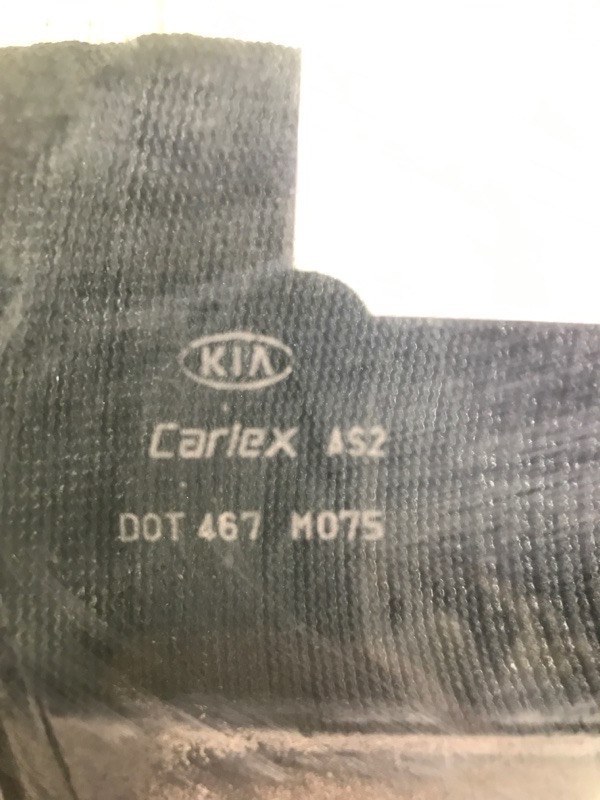 Стекло двери переднее правое KIA SORENTO XM 09-14 XM 2.4 G4KJ