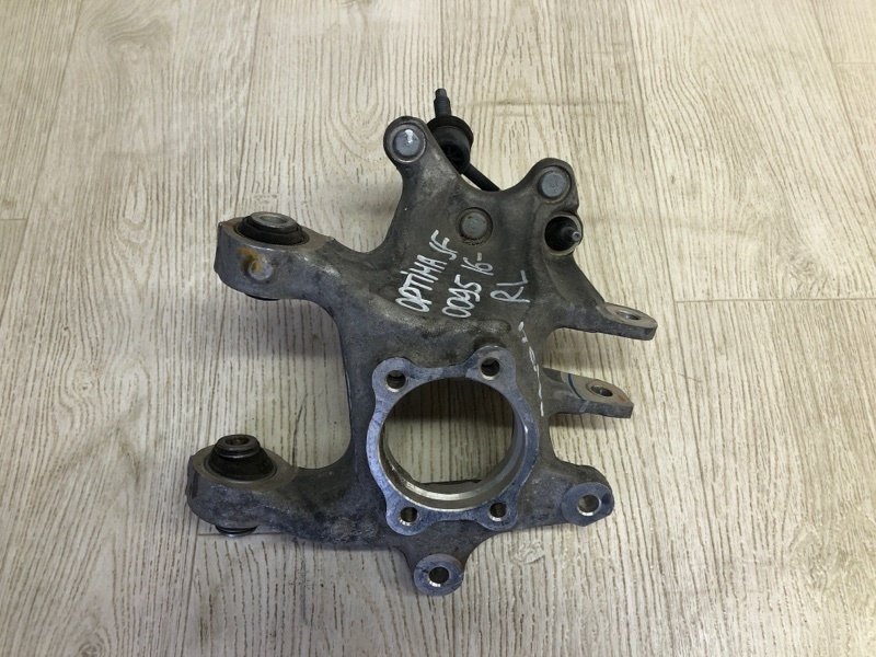 Цапфа задняя левая KIA OPTIMA JF 15-20 2018 JF 2.4 G4KJ 52710-C2100 Б/У