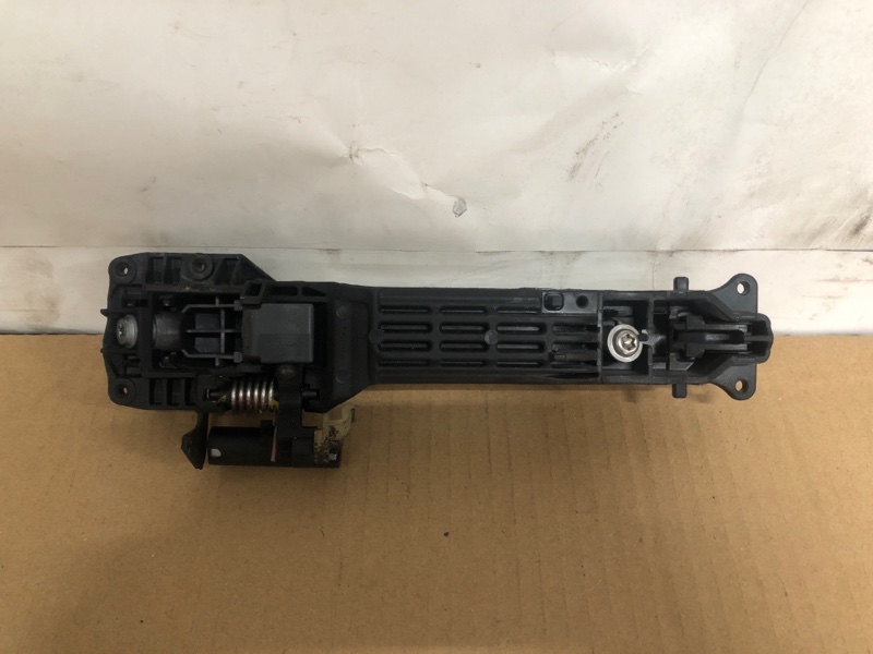 Ручка двери наружная передняя правая SX4 06-13 2008 Седан J20A Ручка двери наружная передняя правая SX4 06-13 2008 Седан J20A