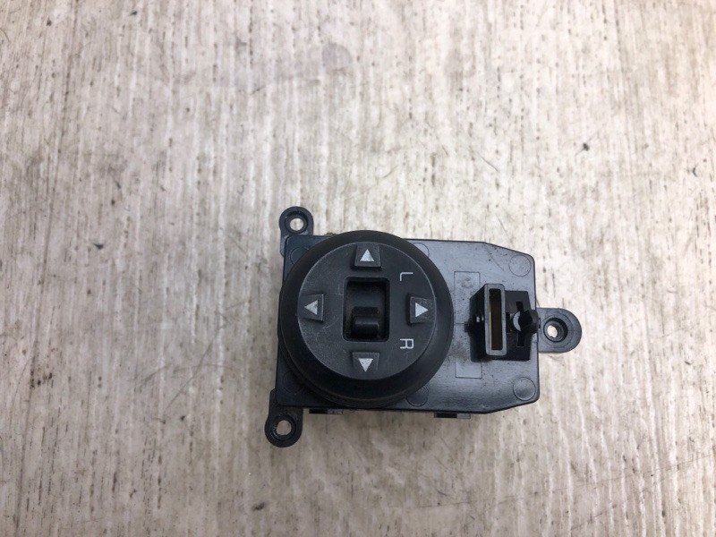 Блок управления зеркалами KIA FORTE YD 12- 2015 YD 1.8 G4NB 93530-A7100 Б/У