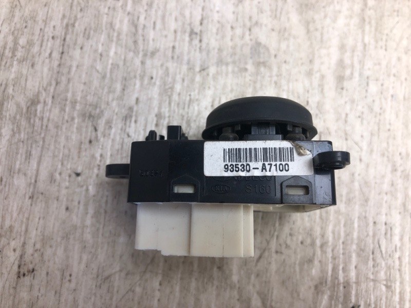 Блок управления зеркалами FORTE YD 12- 2015 YD 1.8 G4NB