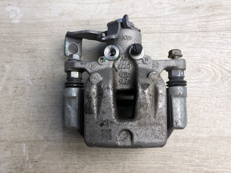 Суппорт тормозной задний правый KIA FORTE YD 12- 2018 BD 2.0 G4NH 58230-B0300 Б/У