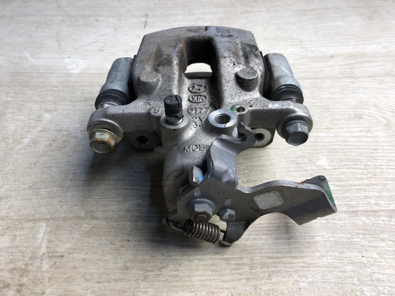 Суппорт тормозной задний правый FORTE YD 12- 2018 BD 2.0 G4NH