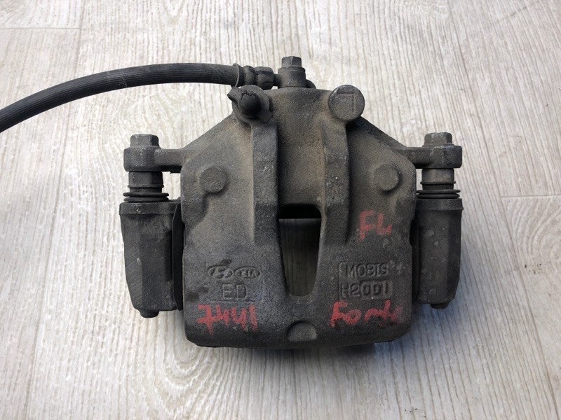 Запчасть суппорт тормозной передний левый KIA FORTE/CERATO TD 08-13 2009 TD 2.0 G4KD 58180-1MA20 Б/У Суппорт тормозной передний левый KIA FORTE/CERATO TD 08-13 2009 TD 2.0 G4KD 58180-1MA20 Б/У