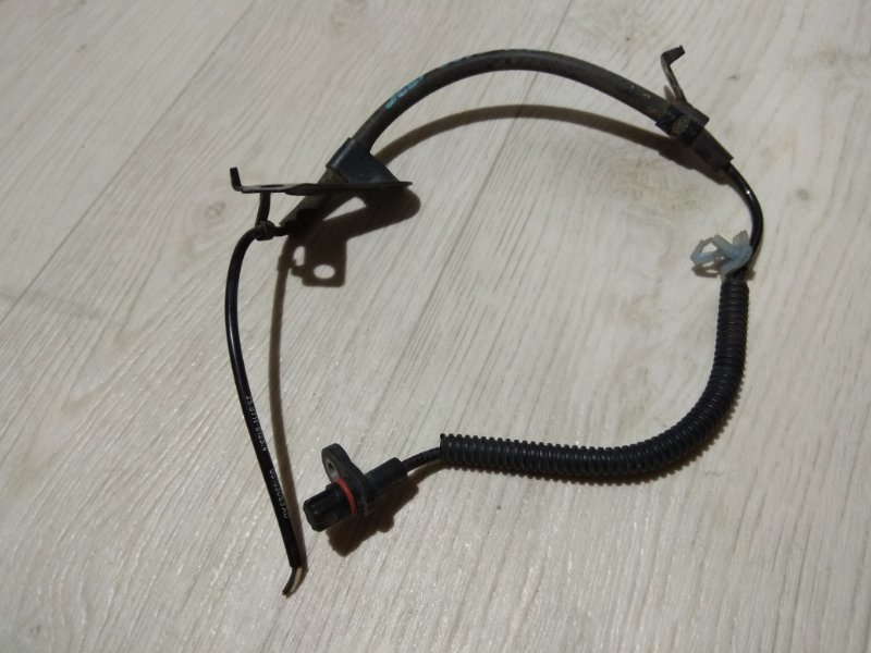 Запчасть датчик abs задний левый JEEP PATRIOT 10-17 2014 MK74 2.0 ECN 5105063AD Б/У Датчик ABS задний левый JEEP PATRIOT 10-17 2014 MK74 2.0 ECN 5105063AD Б/У