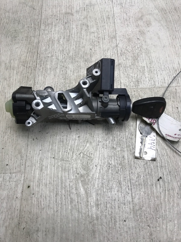 Замок зажигания COMPASS 06-16 2014 MK49 2.0 ECN Замок зажигания COMPASS 06-16 2014 MK49 2.0 ECN