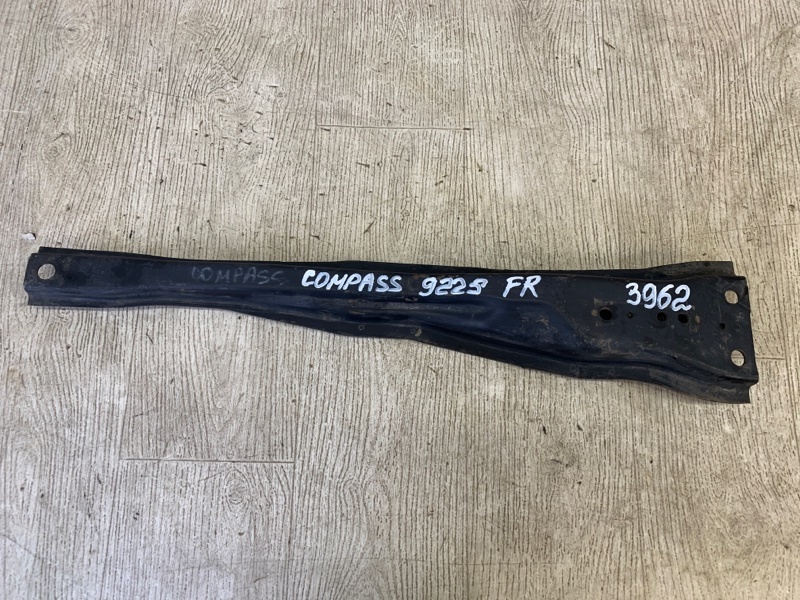 Балка двигателя продольная JEEP COMPASS 06-16 2014 MK49 2.0 ECN 5105290AC Б/У