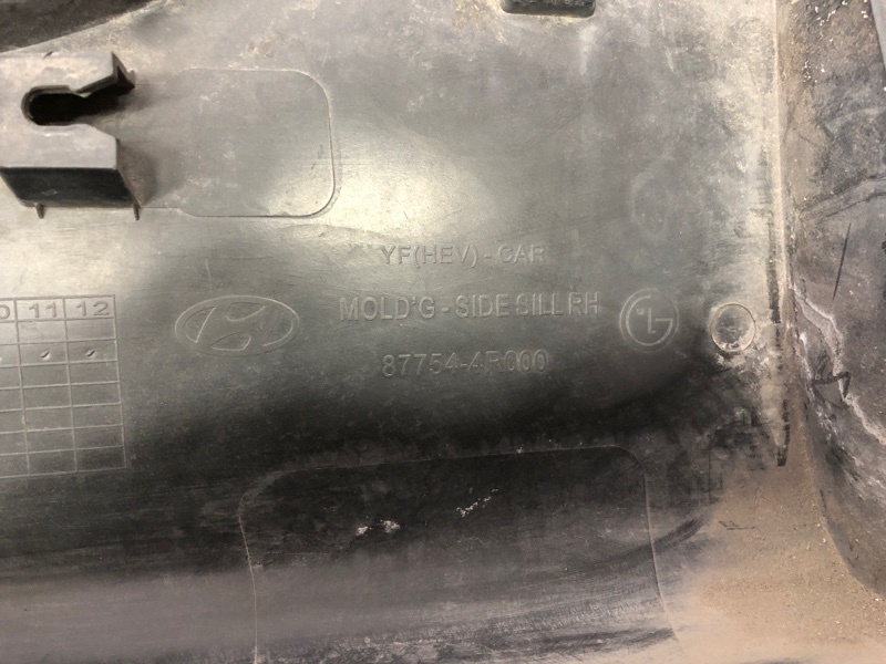 Накладка порога наружная правая SONATA YF 10-14 2012 YF 2.4 G4KK