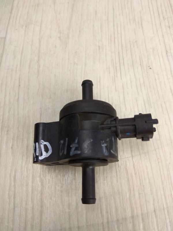 Клапан абсорбера HYUNDAI SONATA YF 10-14 2012 YF 2.4 G4KK 28910-3E100 Б/У