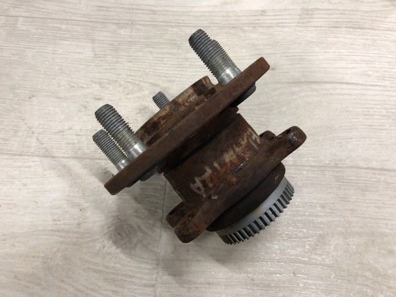 Ступица задняя ELANTRA MD 10-15 2012 MD 1.8 G4NB