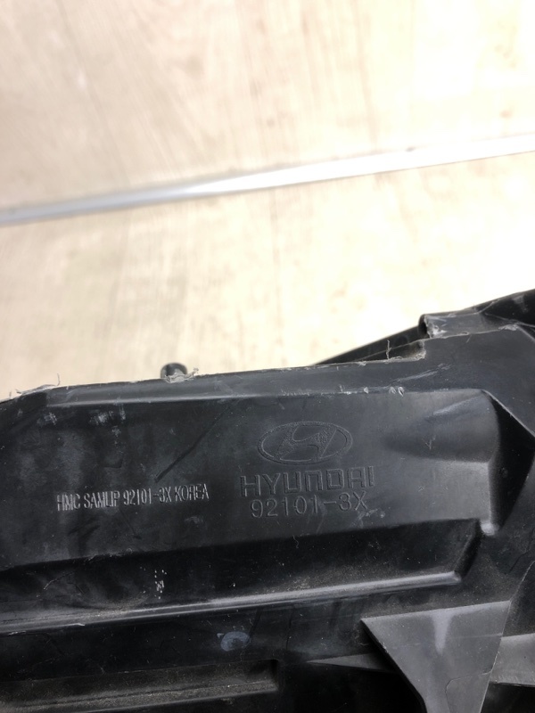 Фара передняя левая ELANTRA MD 10-15 2012 MD 1.8 G4NB