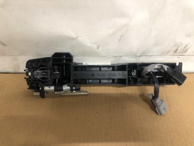 Ручка двери наружная передняя правая Q50 20- 2021 Седан 3.0 VR30DDTT Ручка двери наружная передняя правая Q50 20- 2021 Седан 3.0 VR30DDTT