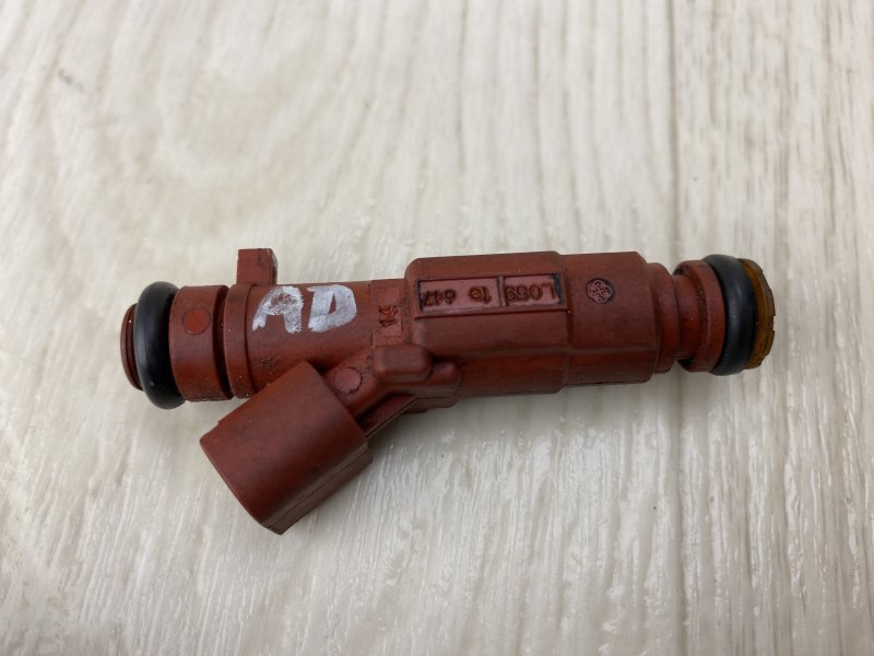 Форсунка топливная ELANTRA AD 16- 2016 AD 2.0 G4NH