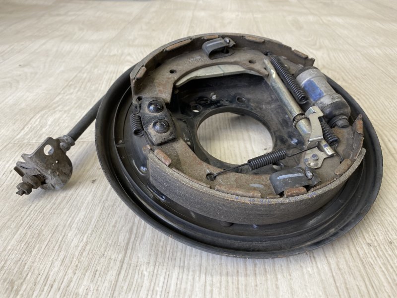 Тормозной механизм задний правый HYUNDAI ELANTRA AD 16- AD 2.0 G4NH