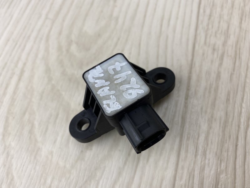 Датчик удара HYUNDAI ELANTRA AD 16- AD 2.0 G4NH